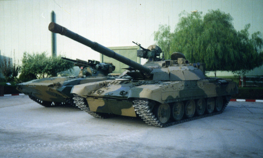 التطوير الروسي لدبابات تي 72 الجزائرية T72amg_01