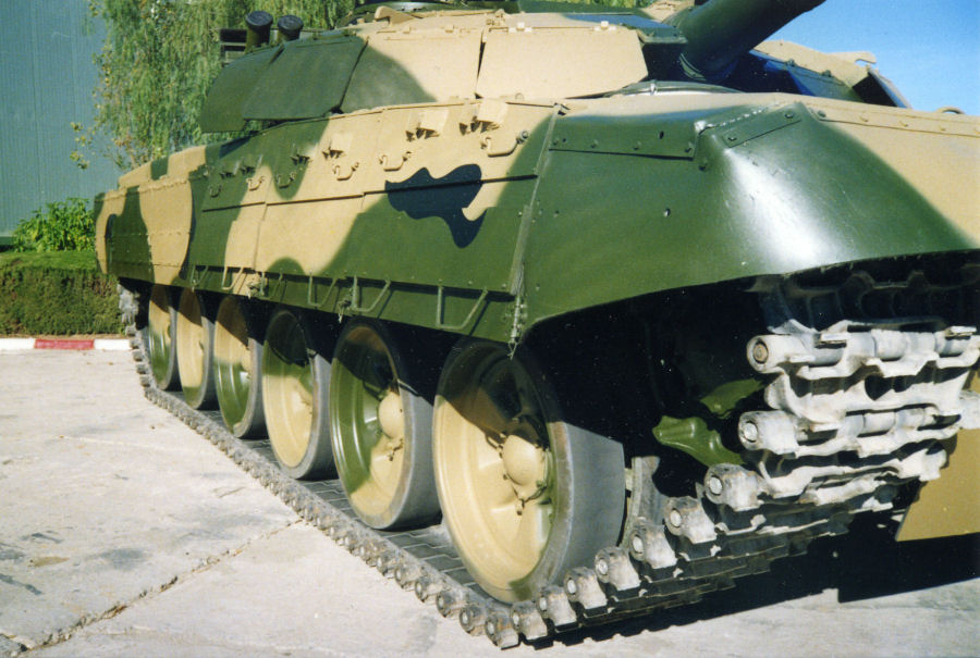 التطوير الروسي لدبابات تي 72 الجزائرية T72amg_04