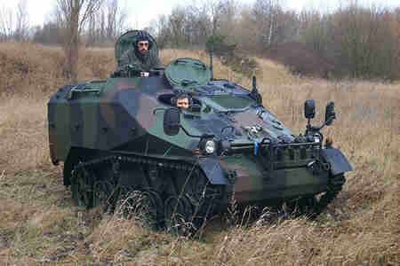 http://armor.kiev.ua/Tanks/Modern/Wiesel/Wiesel_9.jpg