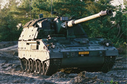 155-мм самоходная гаубица PzH-2000