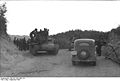 Bundesarchiv Bild 101I-203-1680-12A, Albanien, deutsche Soldaten, italienische Panzer.jpg